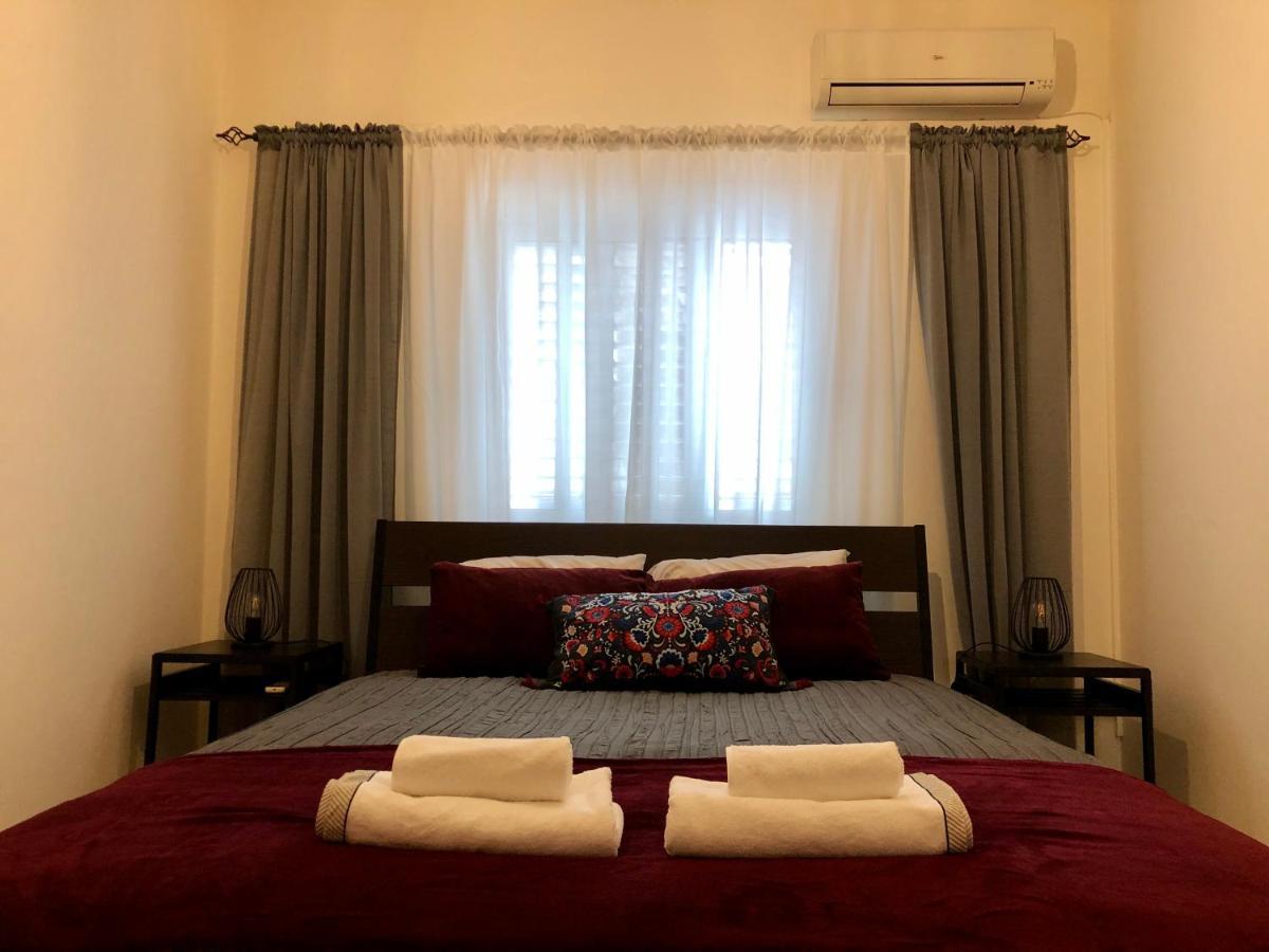 Luxury Industrial House 8 Apartment Paphos Bagian luar foto